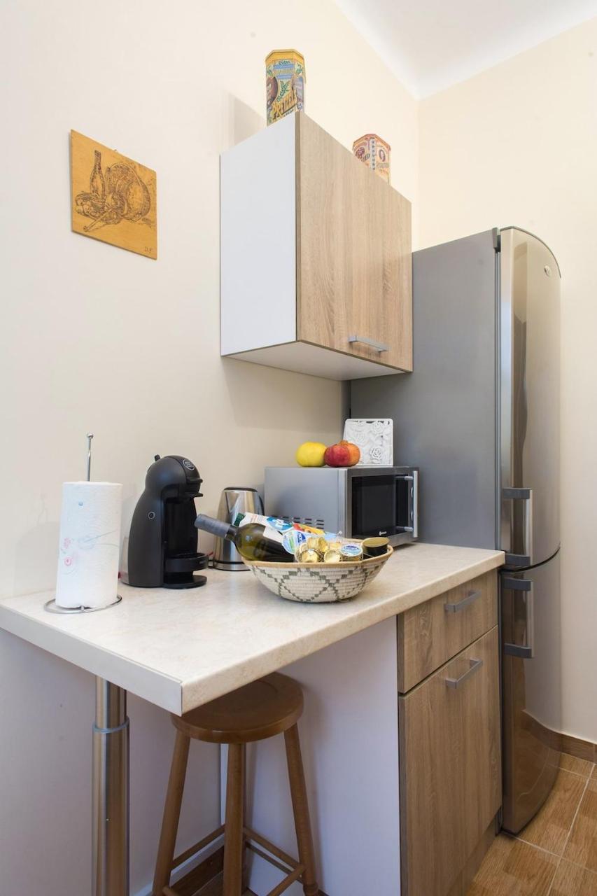 Chung cư 60 m² 2 phòng ngủ, 1 phòng tắm riêng ở Acropolis - Koukaki Athens Ngoại thất bức ảnh